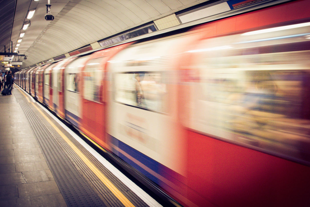 A Train leaving the platform